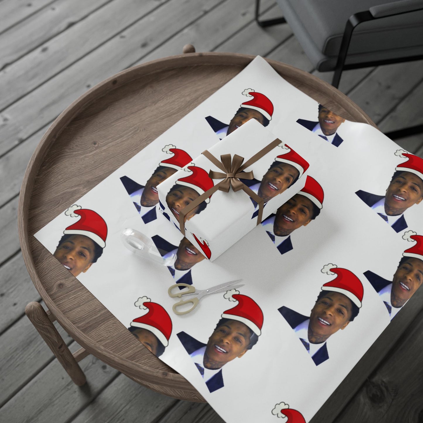 ๐ YB Christmas Wrapping Paper